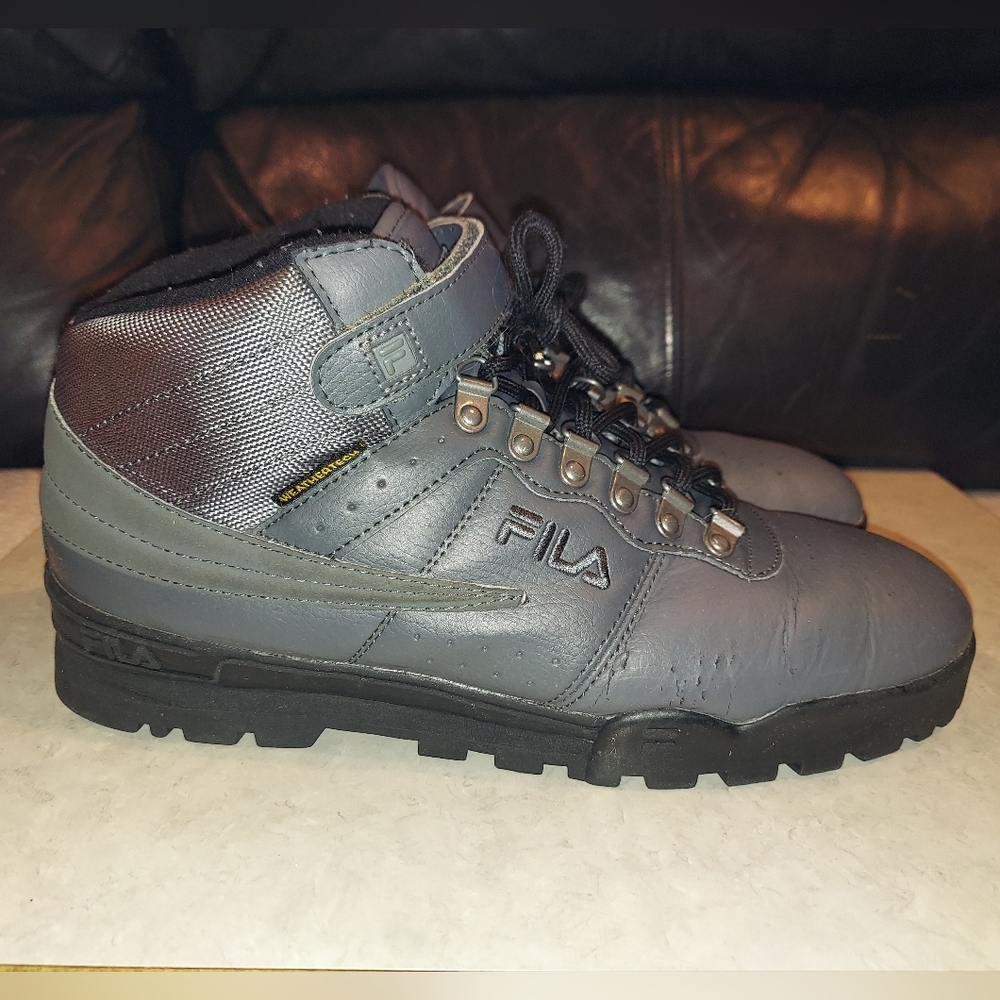 MENS FILA WEATHER TECH ALL WEATHER BOOTS GRAY SIZE 12 STYLE #1SH40117-060